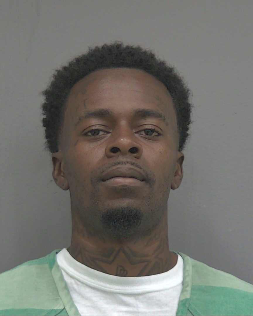Booking photograph for WILLIE DEQUAN HUTCHINSON