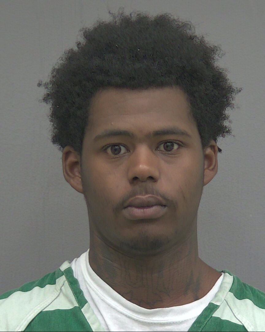 Booking photograph for LAQUENTIN RODIGQUES JOHNSON