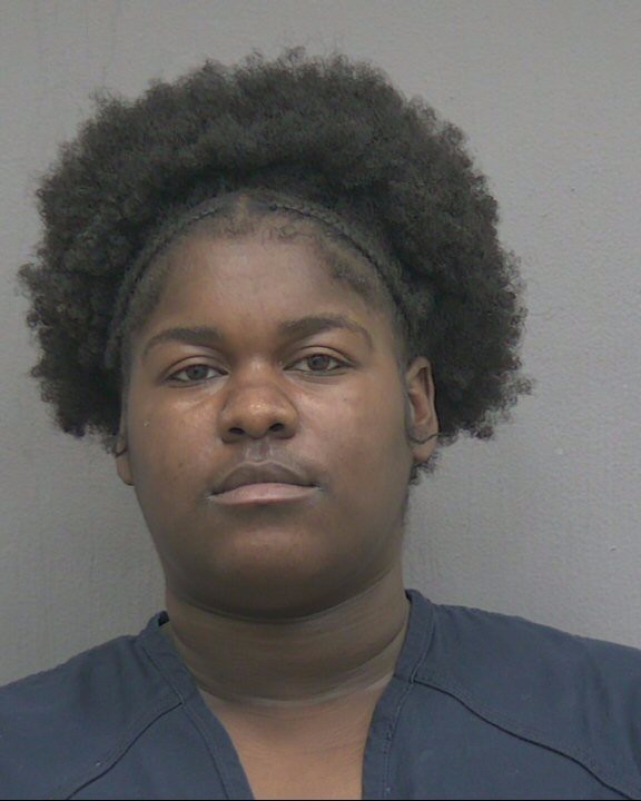 Booking photograph for KIARAH GENEVA BROWN