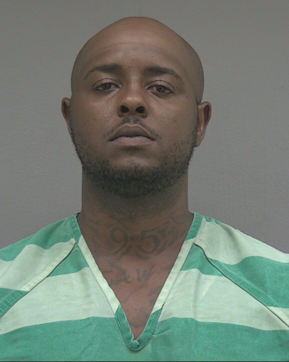 Booking photograph for JAQUAE LAQUAN MOORE