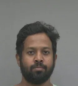 Booking photograph for MANISHA ISURU BANDARA VITHANAGE