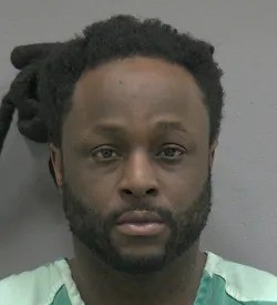 Booking photograph for MARQUEL SHAWN HARRIS