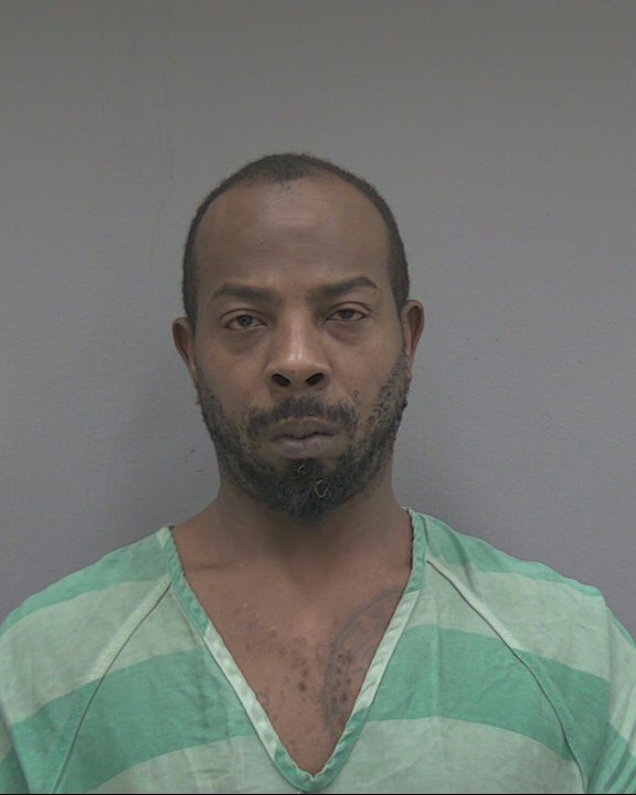 Booking photograph for DONTAVIS KENTRELL SMITH CARTER
