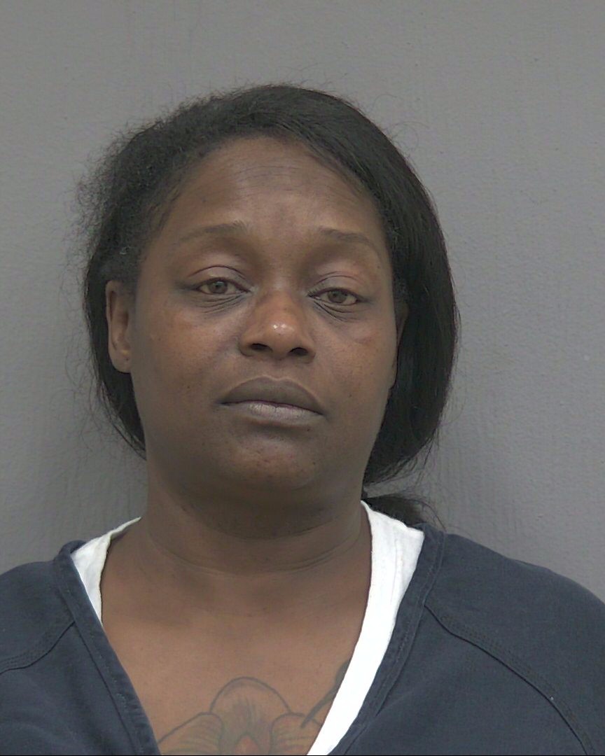 Booking photograph for KEMYA YASCHIKA ROSS
