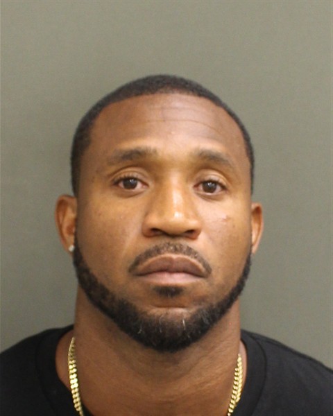 Booking photograph for LIENDO STCLAIR CREQUE