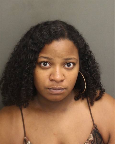 Booking photograph for DASIA LASHAWN SMITH