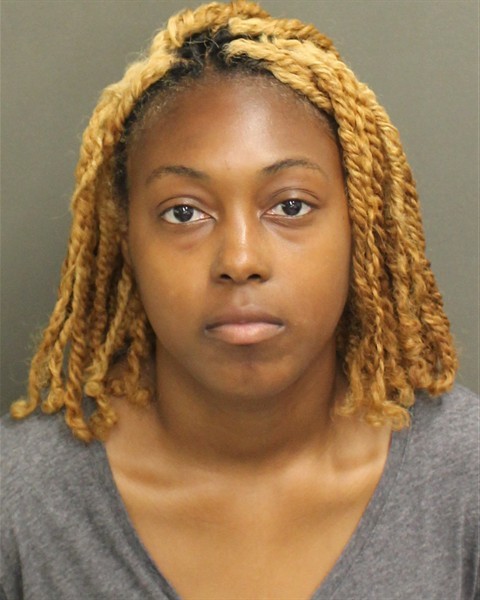 Booking photograph for JAMESHA BENTAVIA ROBERTS