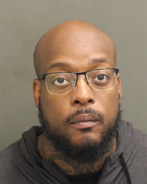 Booking photograph for MICHAEL HAWTHORNE