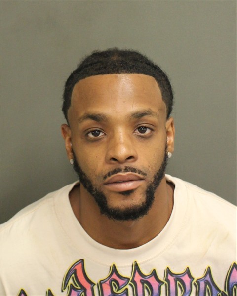 Booking photograph for LADARIUS KEITH MCGLOWN
