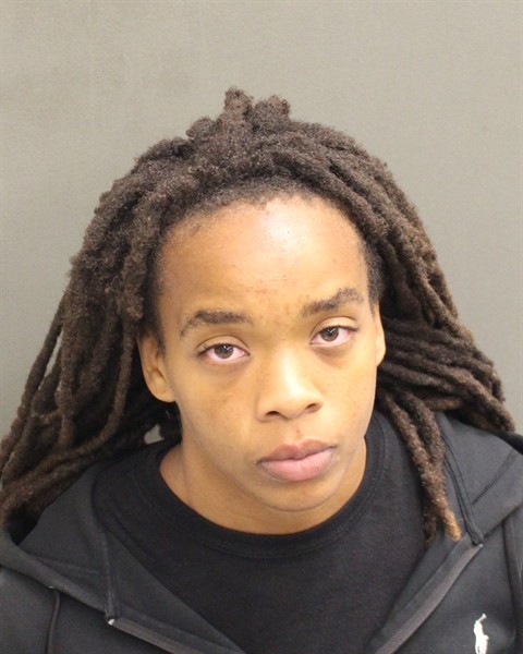 Booking photograph for CIARA ARIEUNA SMITH