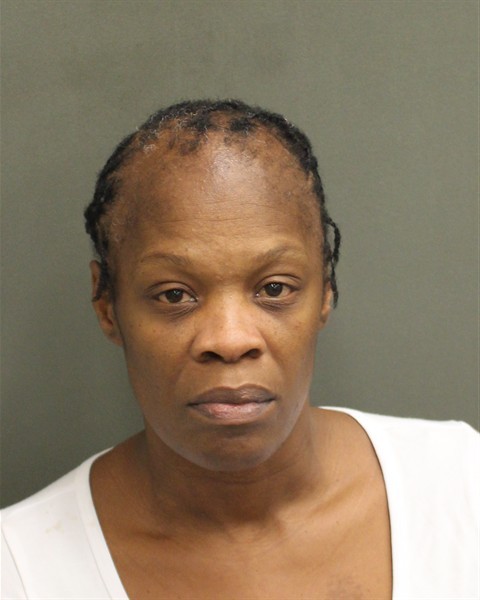 Booking photograph for ACQUANETTE LAQUANA BENJAMIN