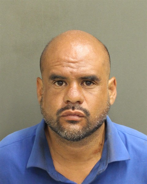 Booking photograph for ROBERTO GABRIEL QUINTERO