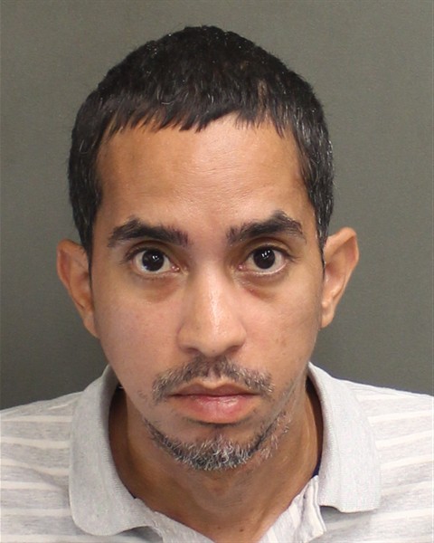Booking photograph for ROBERTO LUIS GOMEZCOLON