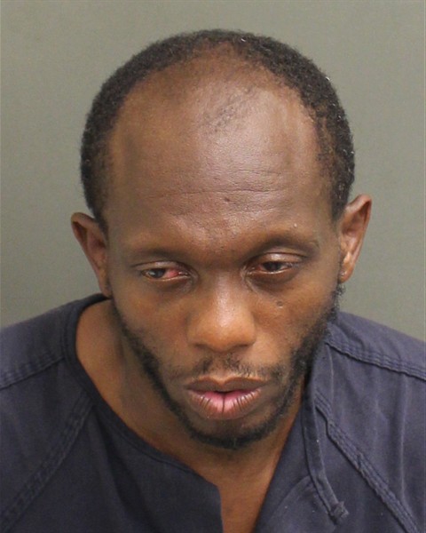 Booking photograph for MAURICE T ROBINSON