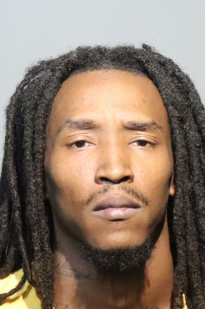 Booking photograph for NIYGEAL TIYSHAUN PHILLIPS