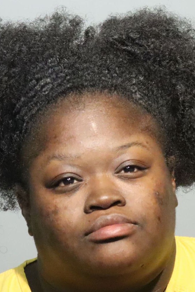 Booking photograph for KIERRA WILKINA BURGESS