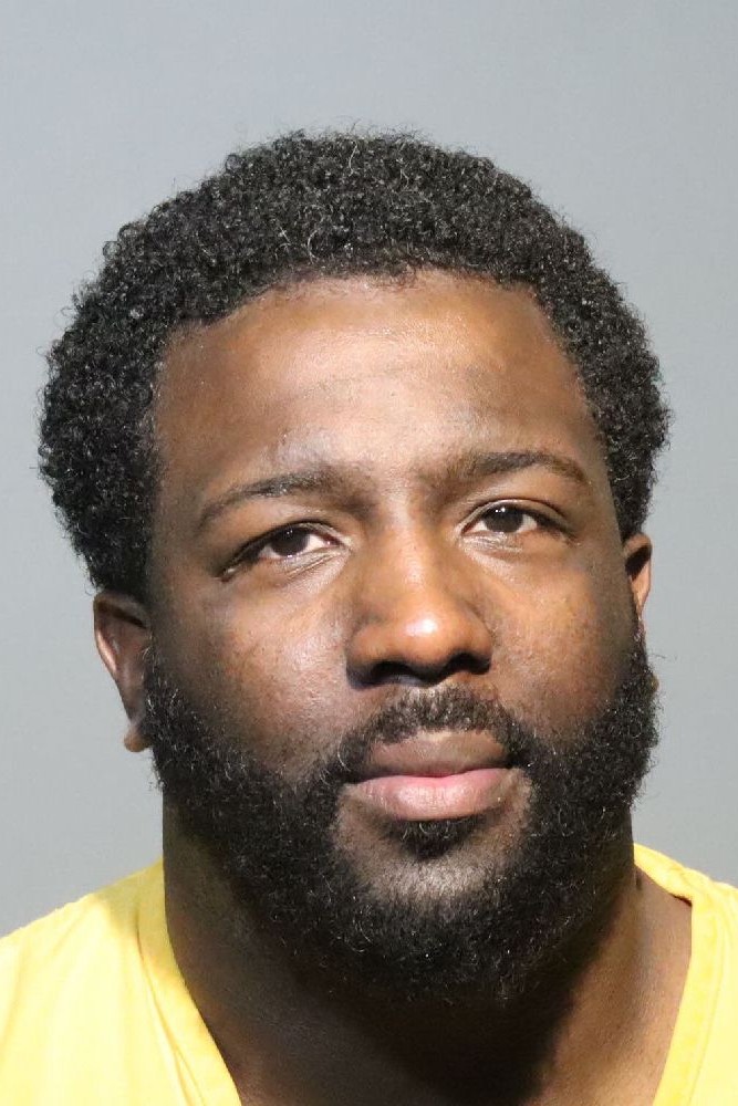 Booking photograph for TY HILLMAN