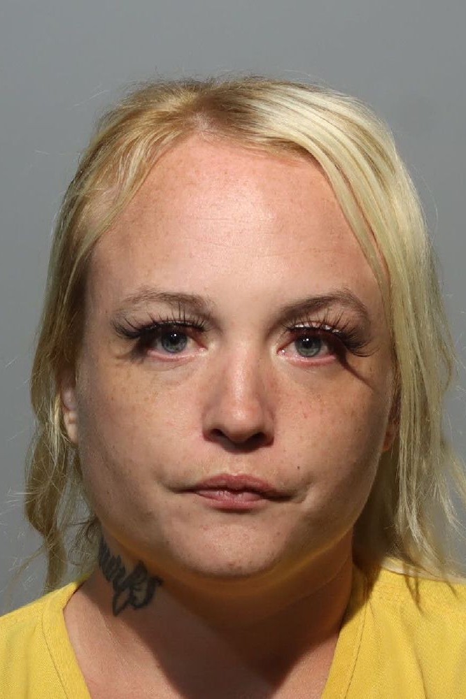 Booking photograph for CARLEE CHRISTINE BRACKS