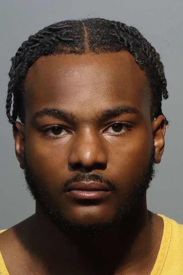 Booking photograph for JAMARI LARICKUS WILLIAMS
