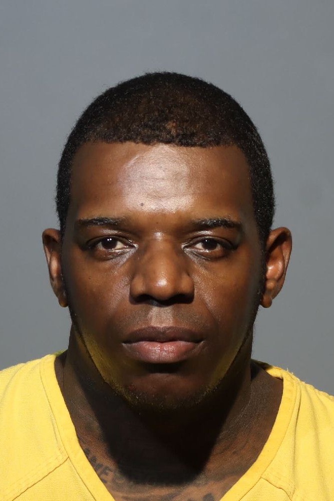 Booking photograph for HENRY LAVELL GARDEN