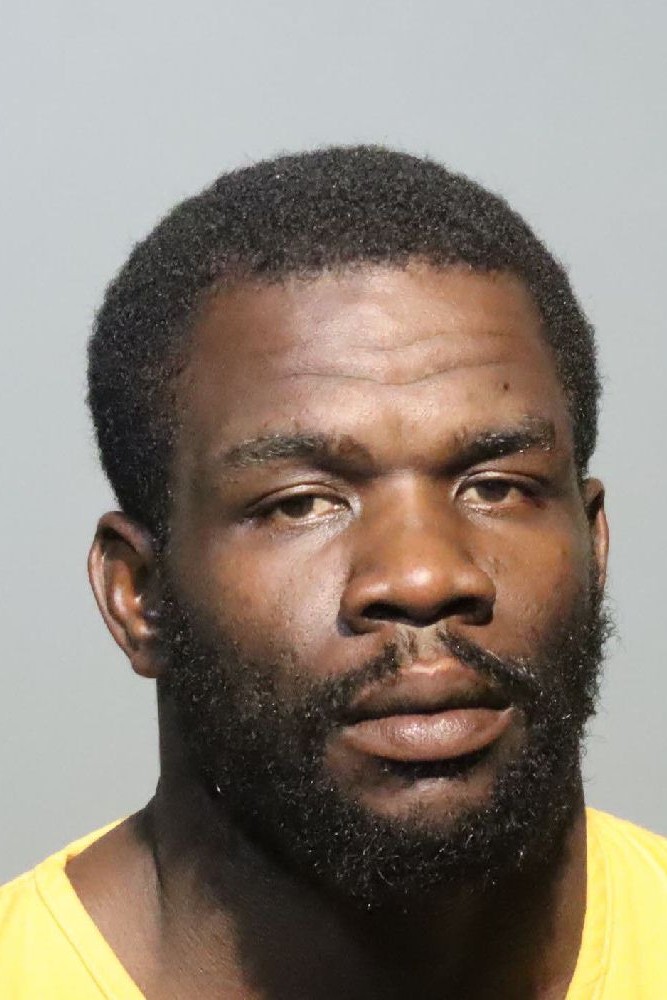 Booking photograph for CARLOS DANTE BURKE