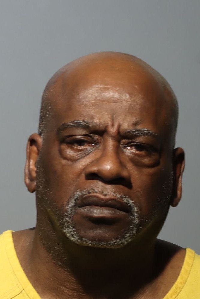 Booking photograph for STANLEY JAY HOLMES