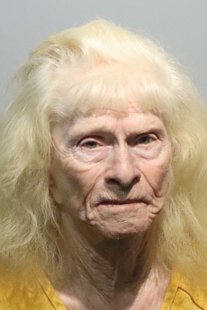 Booking photograph for ROSE EVELYN HENDERSON
