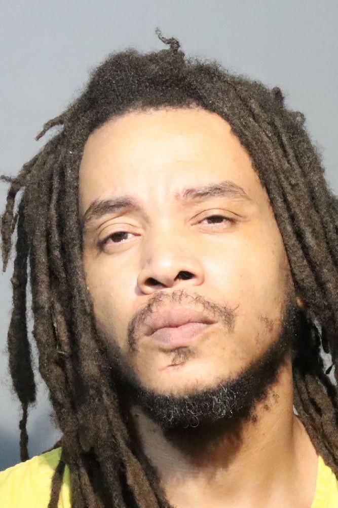 Booking photograph for DARIUS TRENARD YOUNG