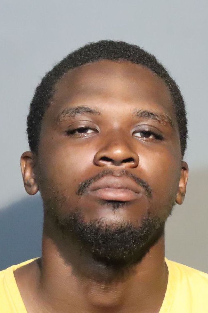 Booking photograph for DEON TACOY JOHNSON