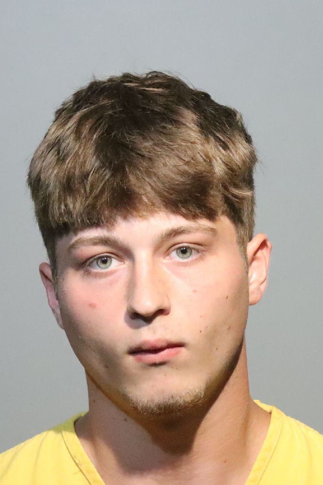 Booking photograph for PEYTON SCOTT PICKLE