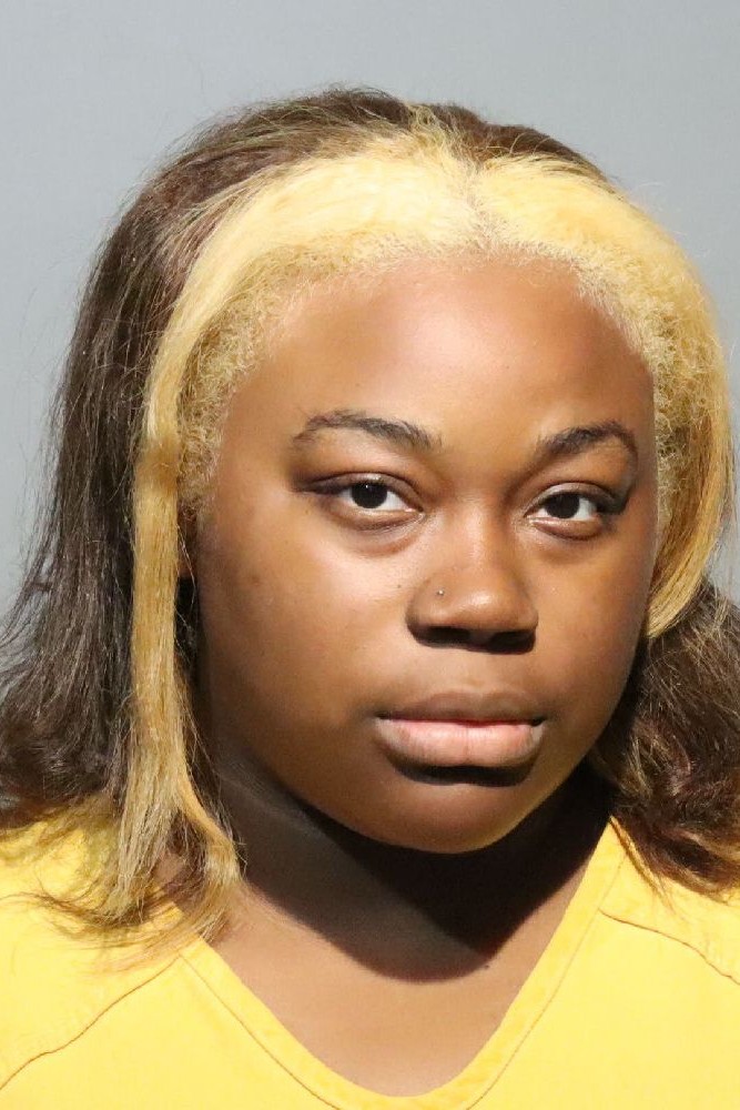 Booking photograph for ARIYHANNA SARAI WHITTED