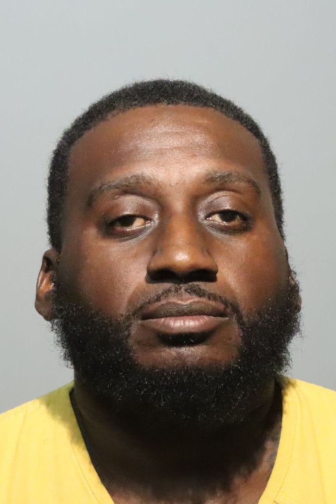 Booking photograph for LLIONEL JAAMARE SIMPSON