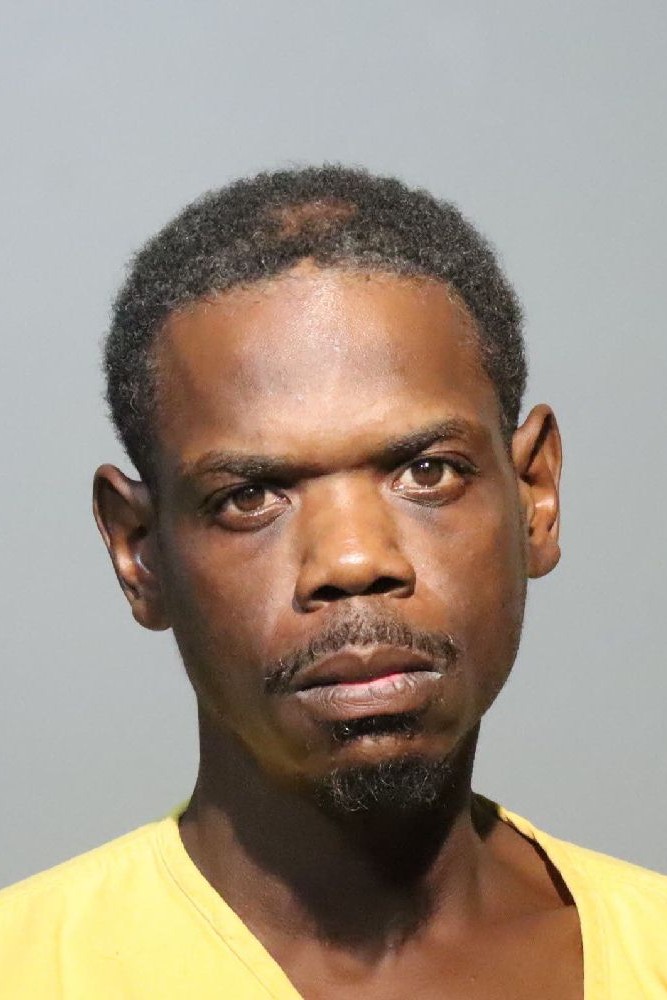 Booking photograph for WILLIE FLOUNORY