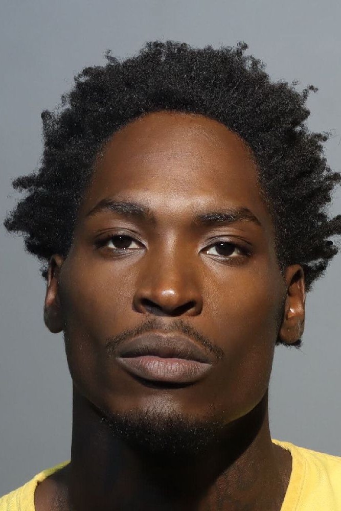 Booking photograph for TRAVIS DESHUN BROWN