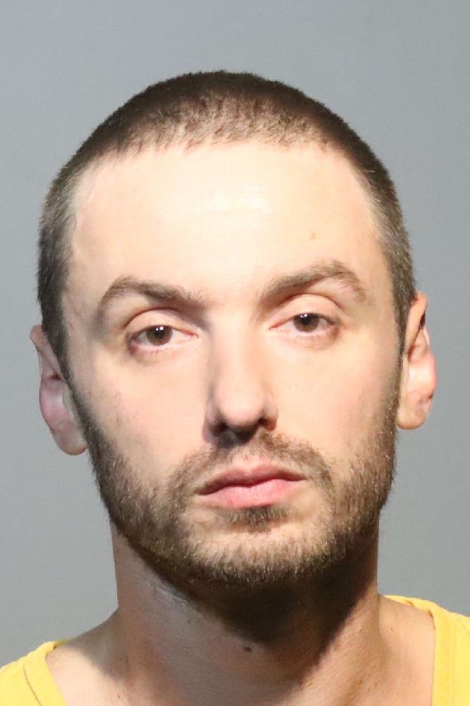 Booking photograph for BRIAN DIAZ