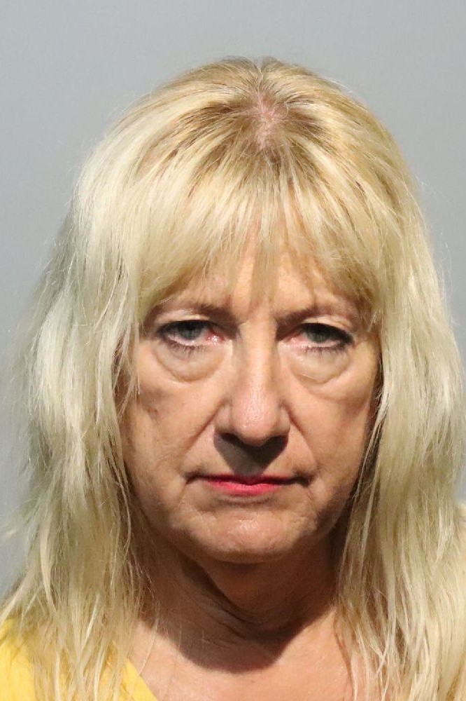 Booking photograph for JOANNE CRIBBS
