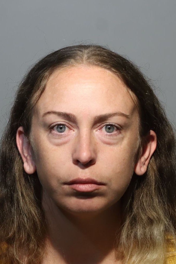 Booking photograph for AMANDA MARIE ZENATY