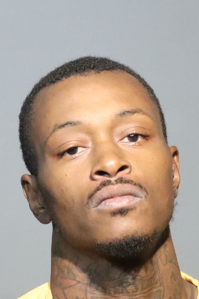 Booking photograph for DARIUS LANAIR GREEN