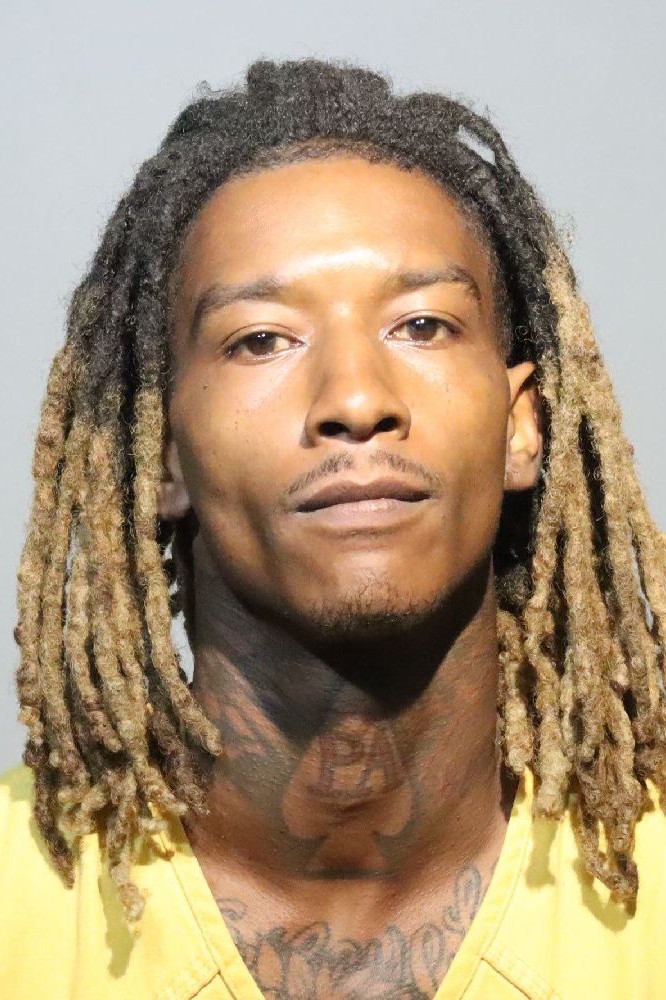 Booking photograph for DAVID RONNIE BROWN