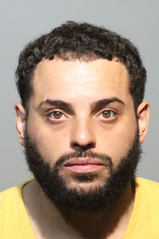 Booking photograph for CARLOS RUBEN SUAREZ