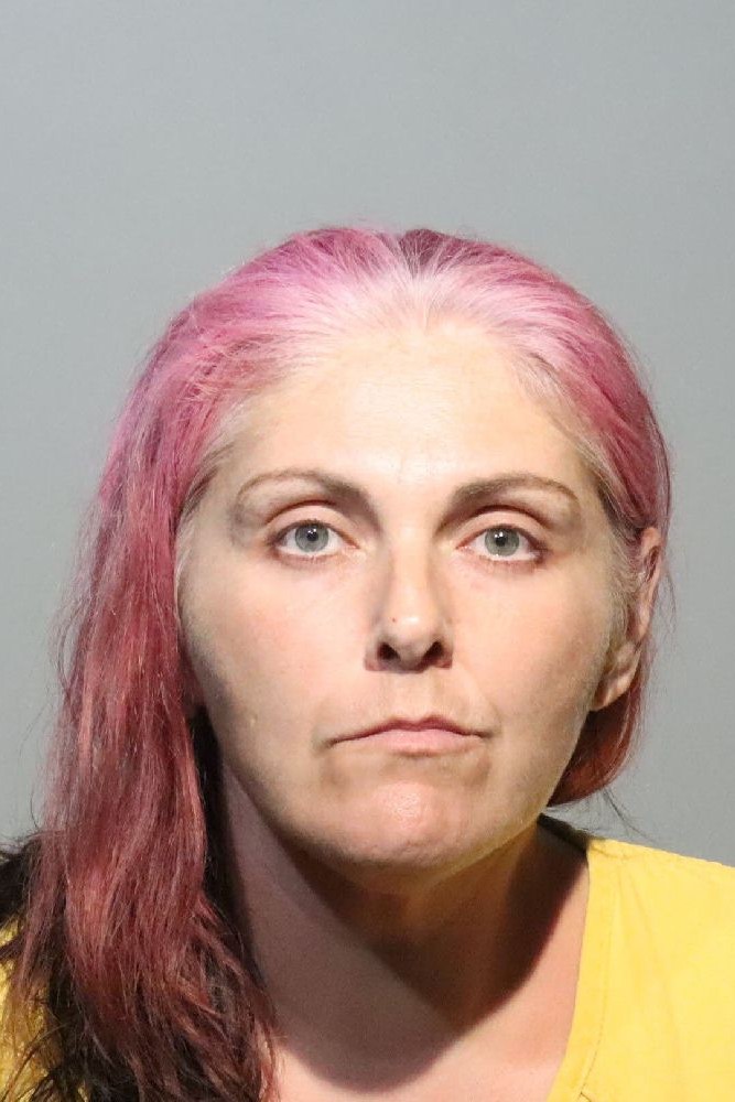 Booking photograph for CRYSTAL MARIE JULIAN
