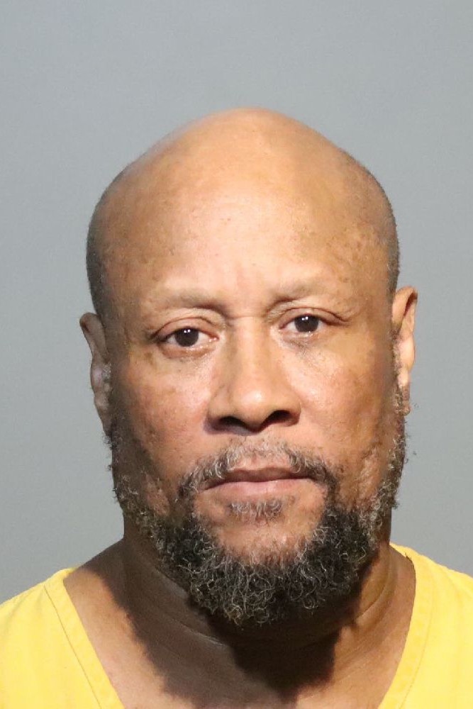 Booking photograph for JASON RAMON MIXSON