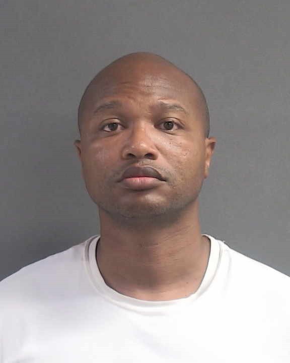 Booking photograph for DEREASE LONDELL IRONS