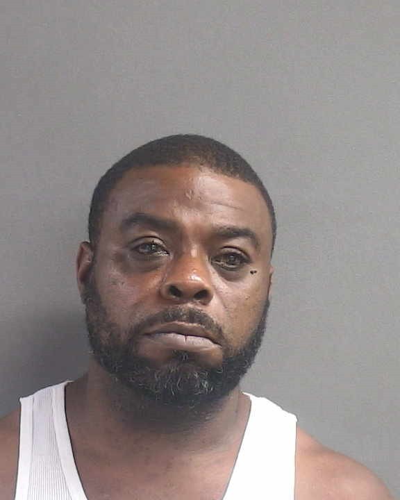 Booking photograph for TRENELL JAVNOVICH QUINIE JENKINS