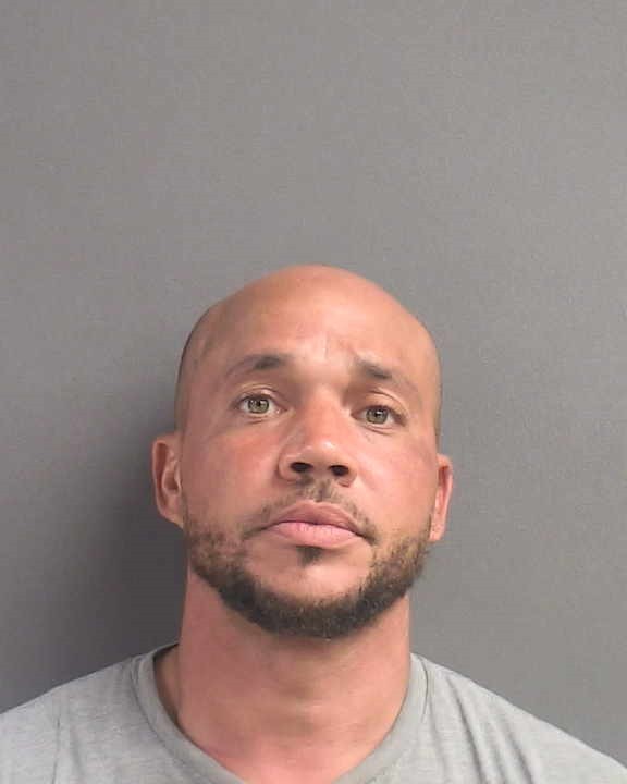 Booking photograph for THOMAS HAMILTON