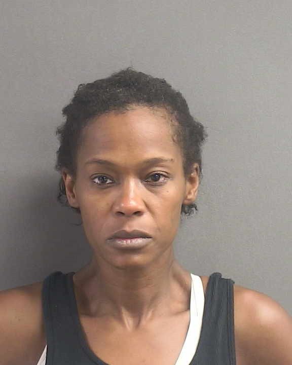Booking photograph for DIEDRE MARIE ROBINSON