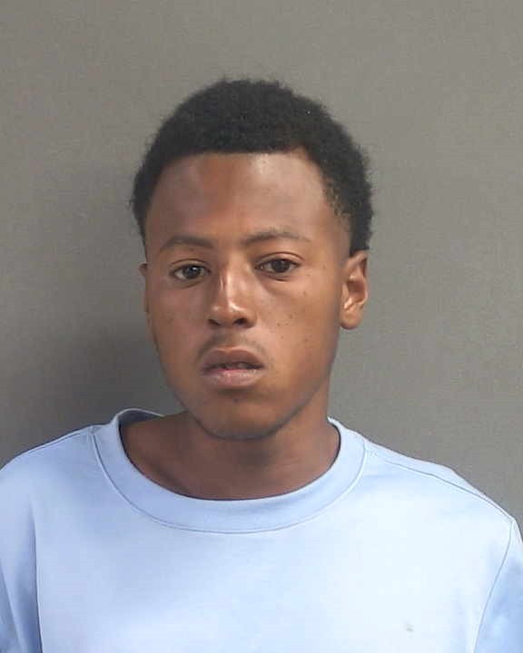 Booking photograph for JULIUS M DOUGLAS