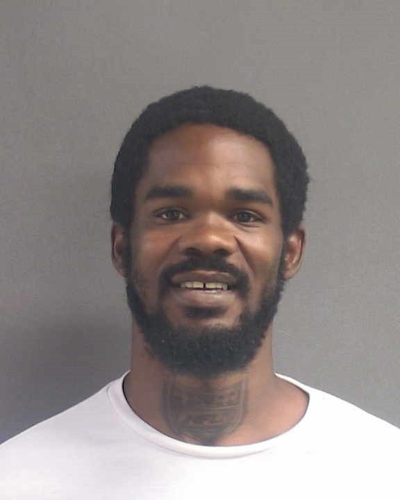 Booking photograph for DARRIN TREI'JON CUMMINGS