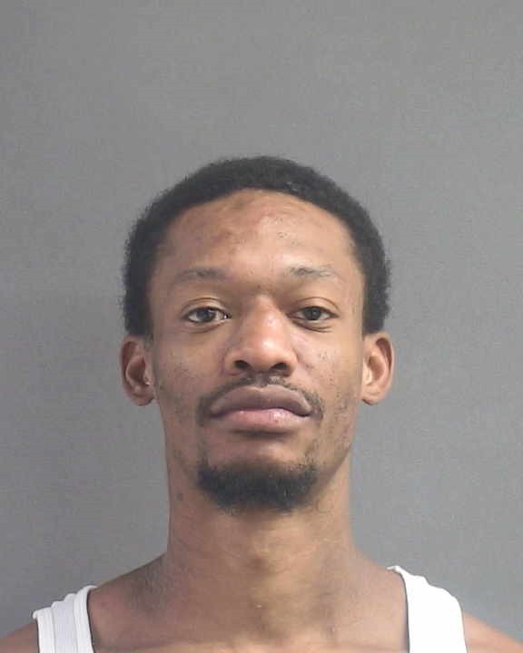 Booking photograph for LADARIUS DAVONNE WIGGINS