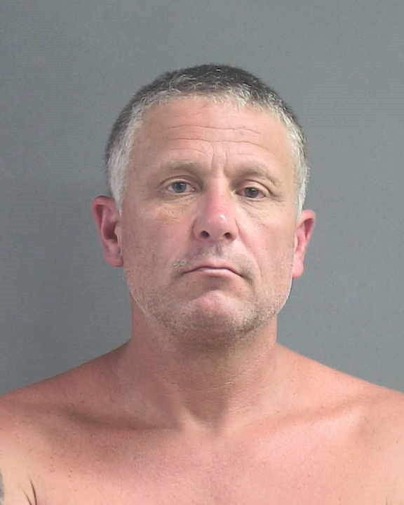 Booking photograph for DANIEL WILLIAM HOLT